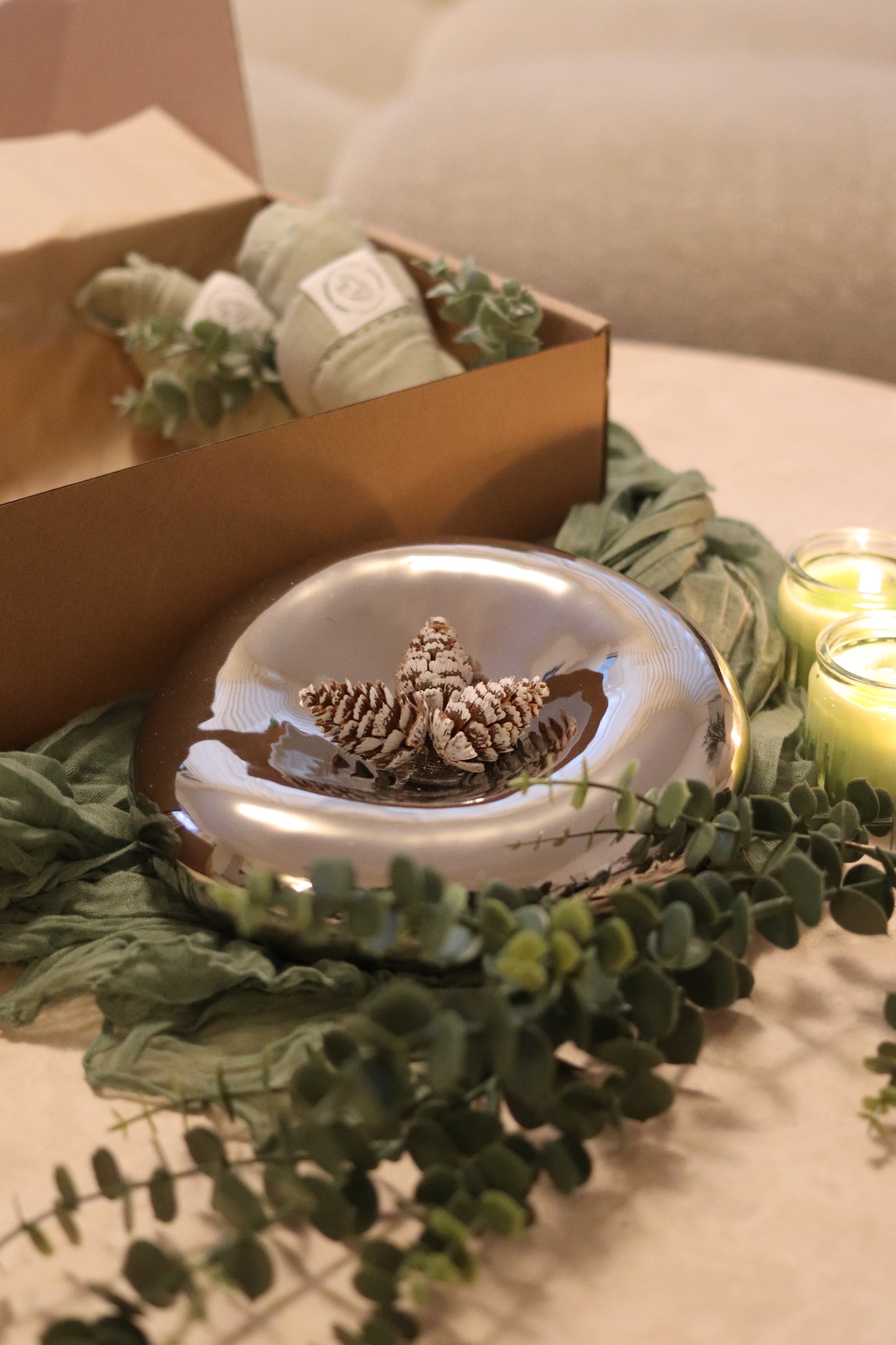 Silver Pine Gift Box
